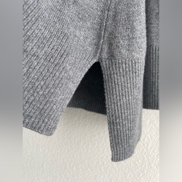G.H. Bass & Co gray scoop neck cashmere blend sweater classic minimal | L - Picture 5 of 9